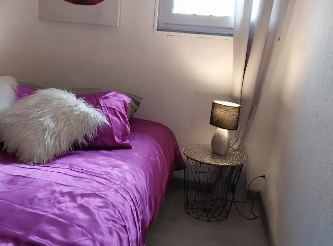 Charmante Heliovillage Camp Naturiste *